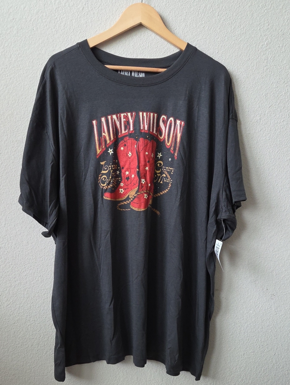 torrid Black Tee W/Red Graphic Cowboy Boots Lainey Wilson Plus Size 2 2X 18/20